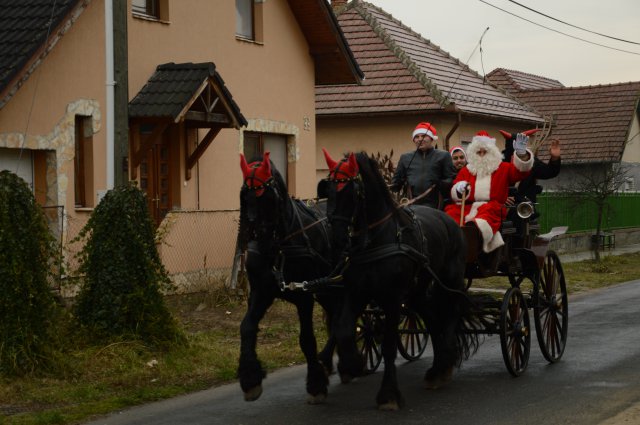Mikulás